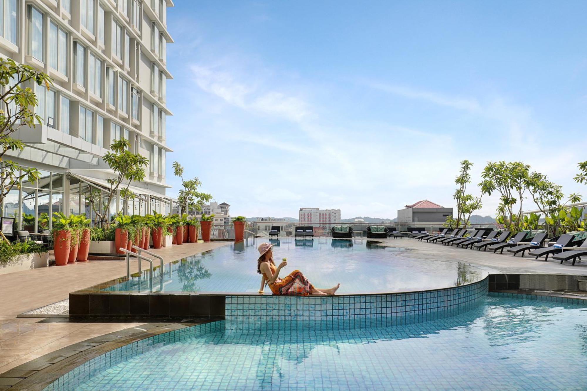 Mercure Samarinda Buitenkant foto
