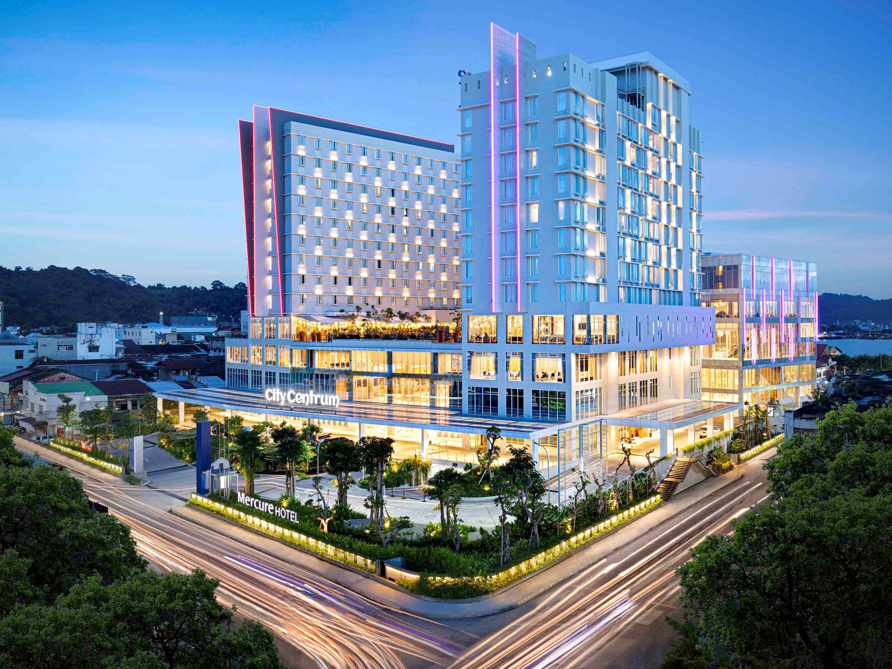 Mercure Samarinda Buitenkant foto