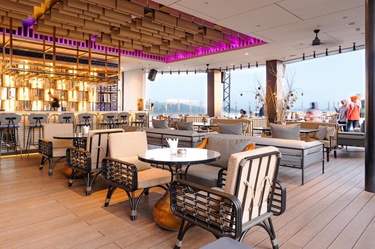 Mercure Samarinda Buitenkant foto