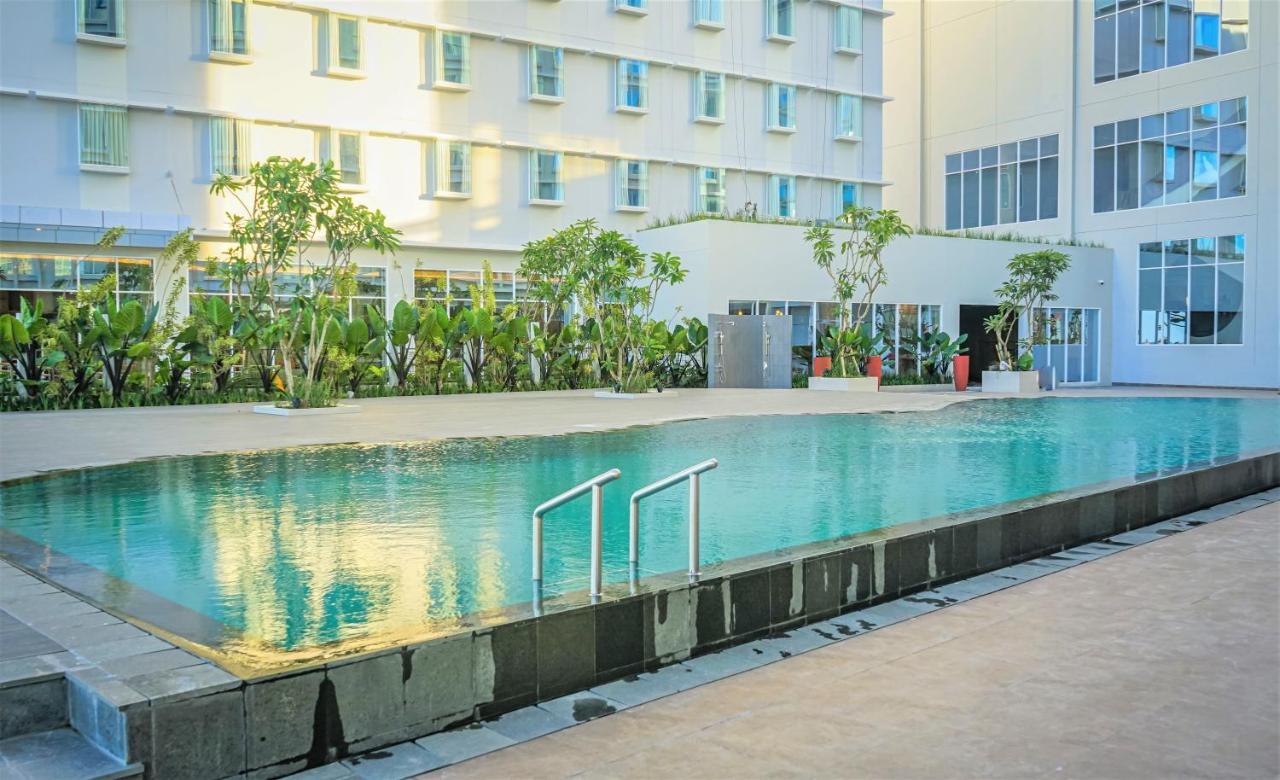 Mercure Samarinda Buitenkant foto